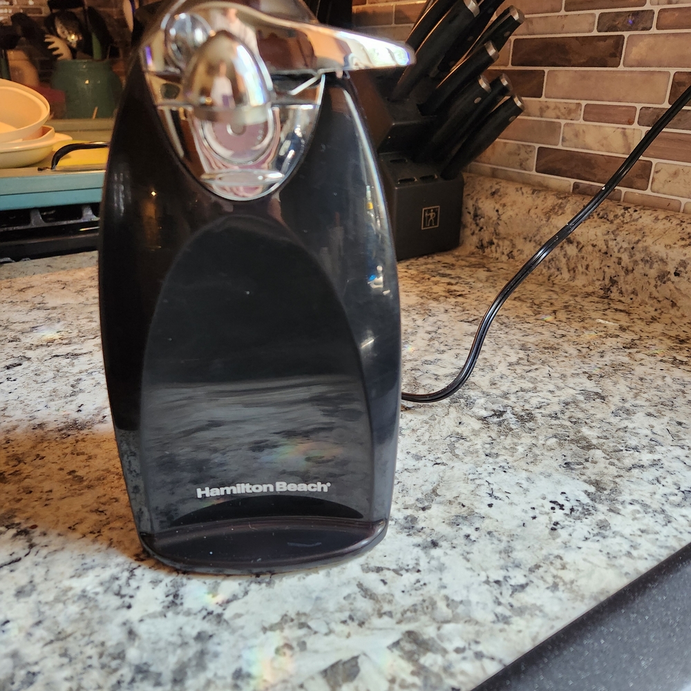 Hamilton Beach Black and Silver Electric Can Opener